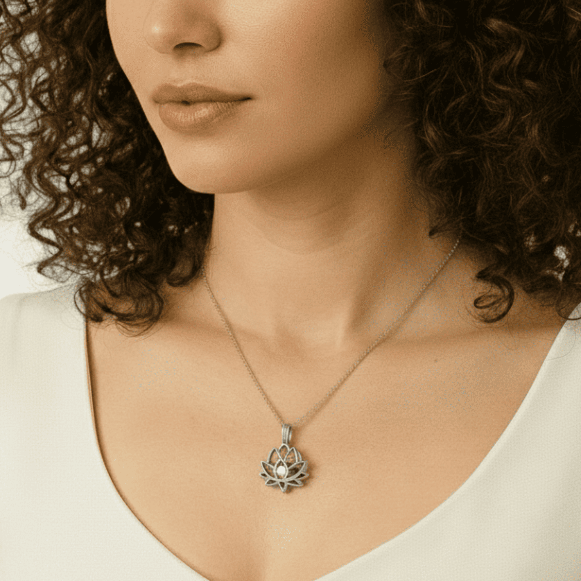 Lotus Flower Pet Cremation Urn Necklace – Stainless Steel Pet Keepsake Pendant