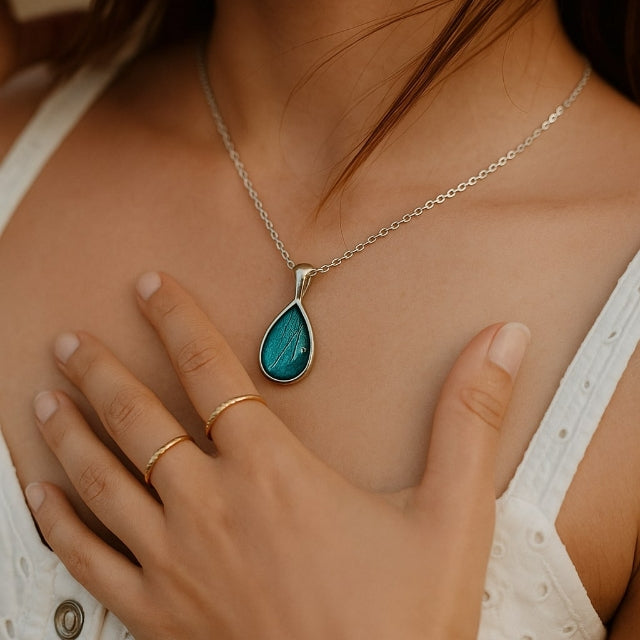 Pet Ashes / Fur Infused Tear Pendant | Solid Silver